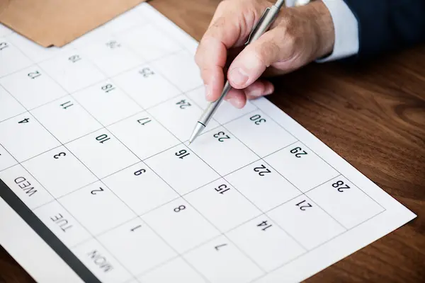 calendario marcando el 11 de enero para celebrar el día internacional del agradecimiento